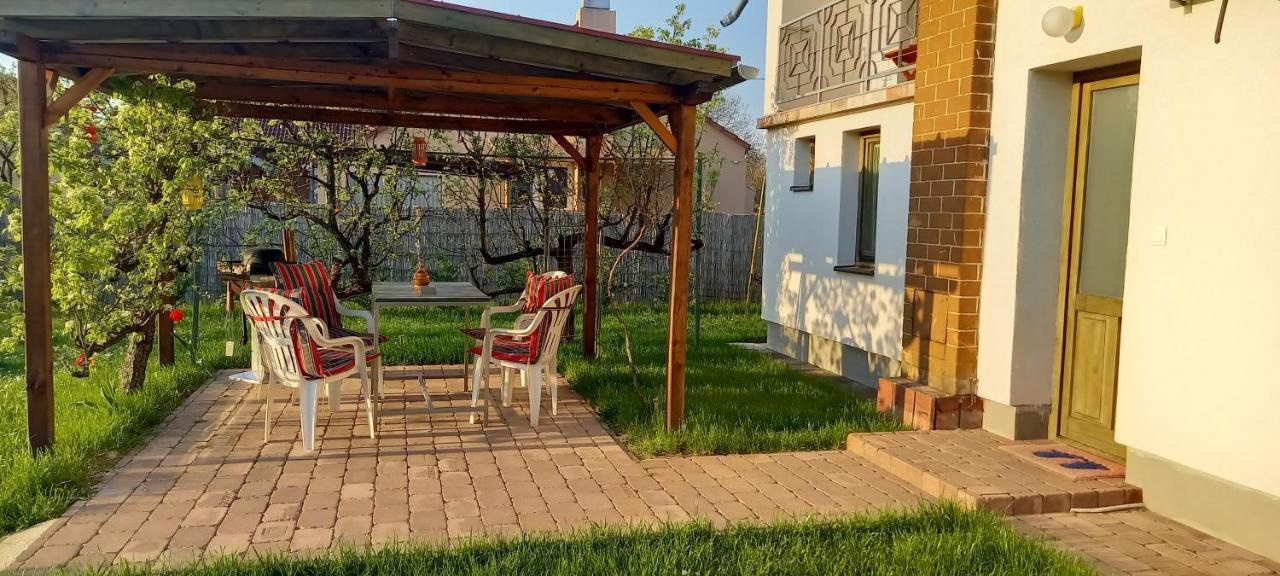 Két Puli Vendégház Bekescsaba Exterior foto